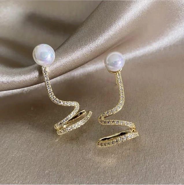 Korean Earrings Gold Plated Twisted Geometrical Pearl Rhinestone