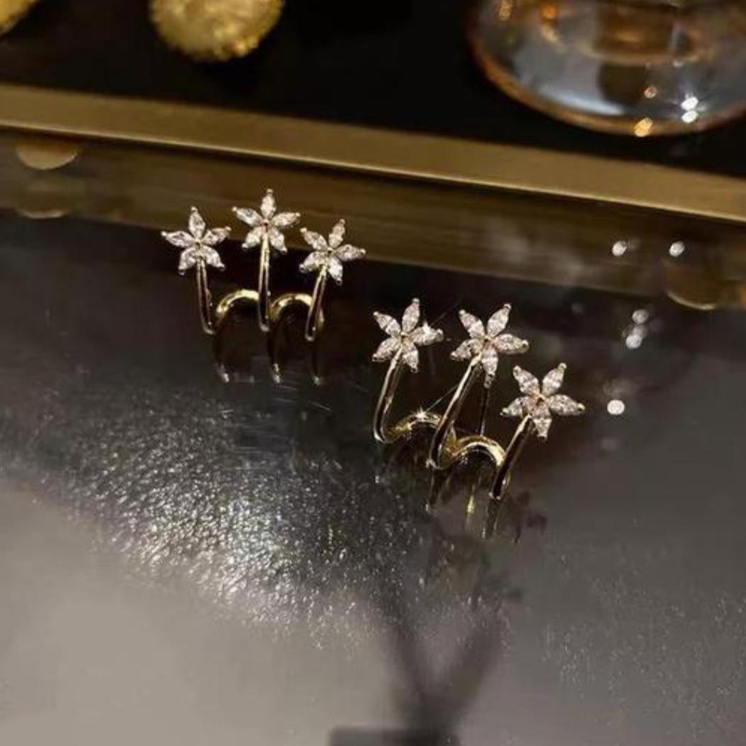 Korean Earrings : Gold Plated Stud