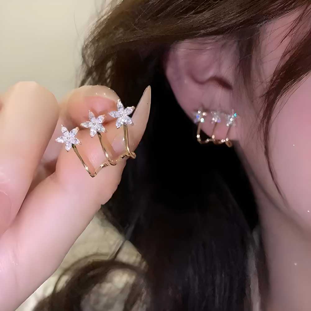 Korean Earrings : Gold Plated Stud