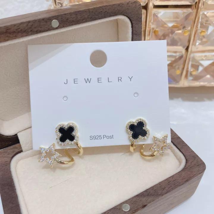 Korean Earrings : Vibrato live four leaf Clover