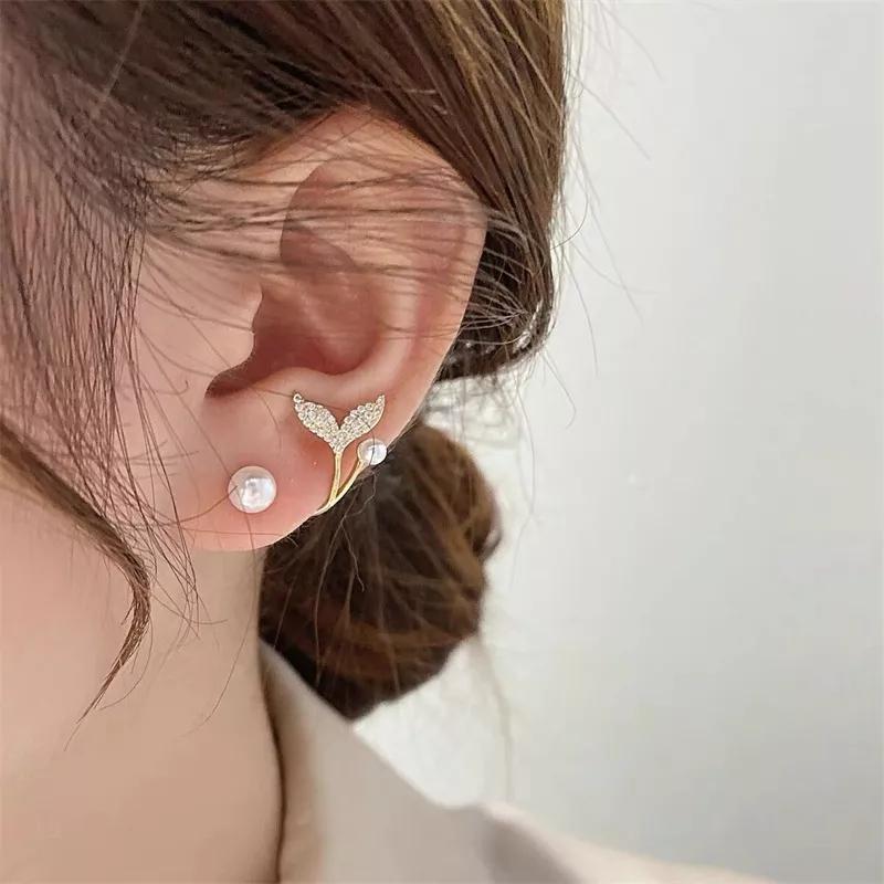 Korean Wings Shape Earcuff